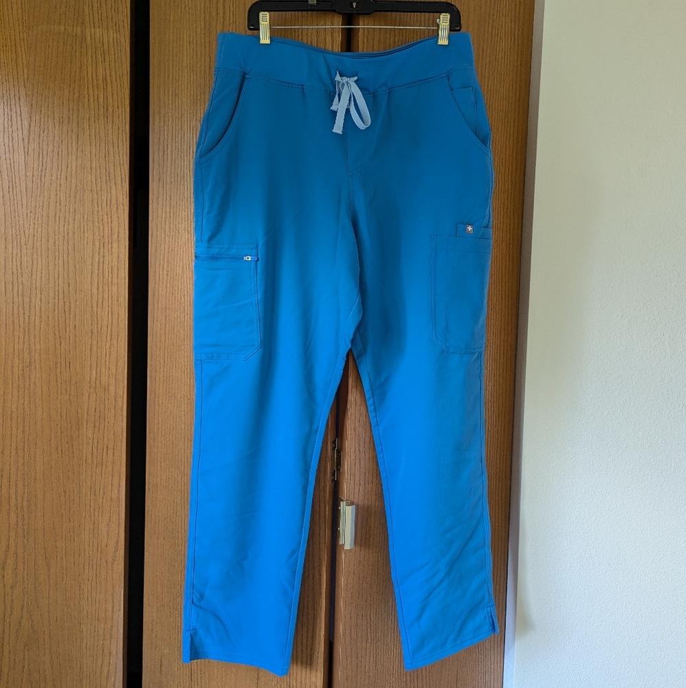 NWT Figs High Waisted Yola Scrub Pant w/ Yoga Waistband in Capri Blue
